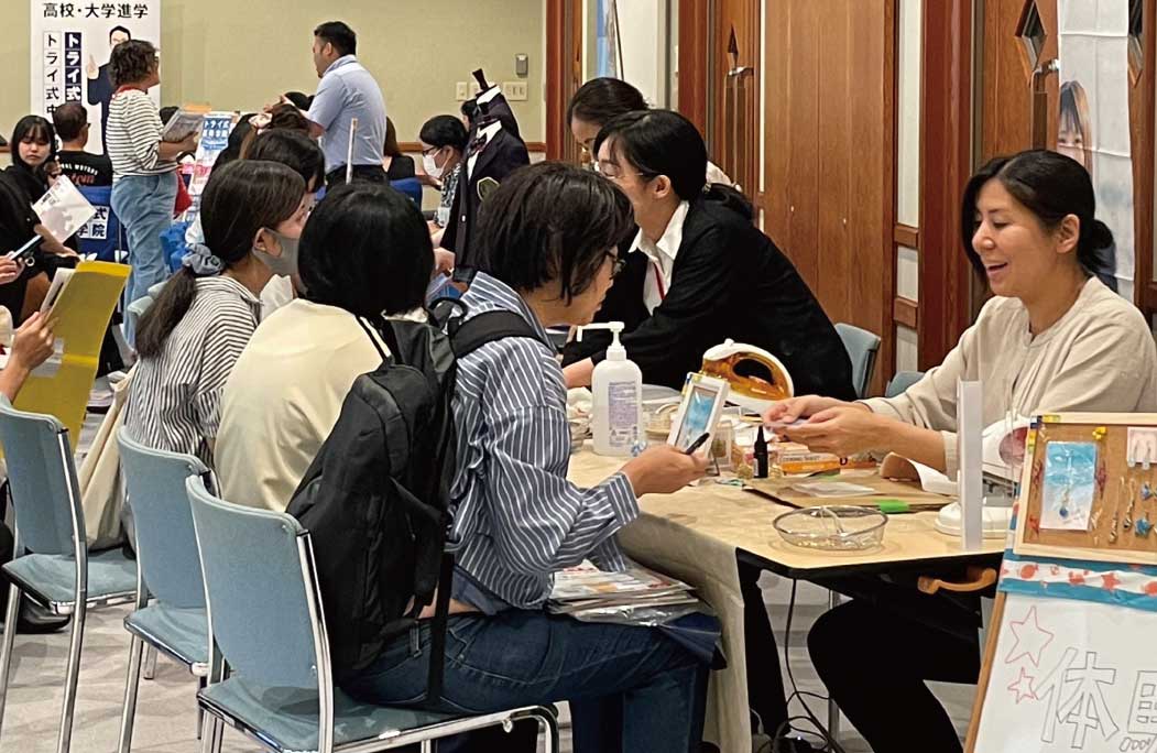 先生方と気軽に相談できる